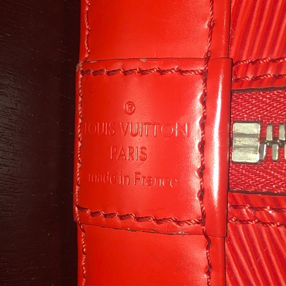 Louis Vuitton Red Epi Alma PM,C0A,Dust Bag,SilverLock/Keys/Strap;DateCode:SN1174 - Picture 14 of 17